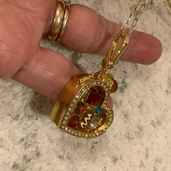 Gold Heart Chocolate Box Pendant Necklace NWT 20”- 22” - Picture 13 of 16